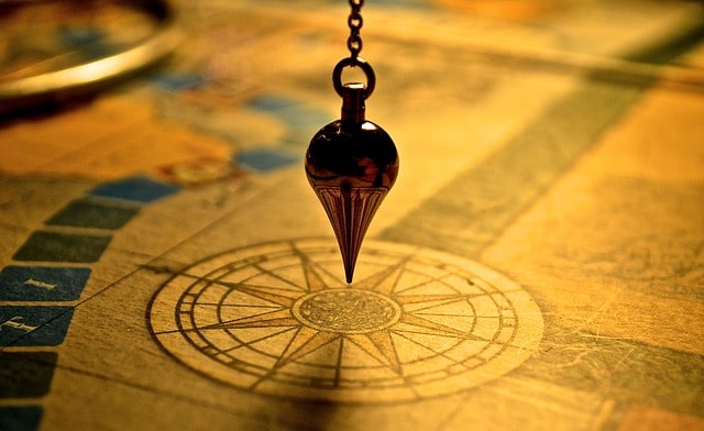 using a pendulum for divination