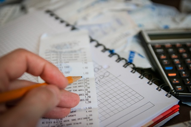tracking bills and expenses